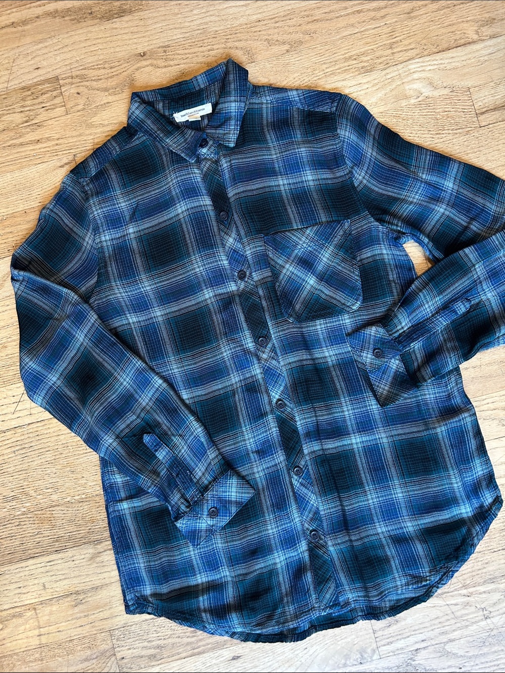 beachlunchlounge Blue and Black Plaid Button-Down Shirt
